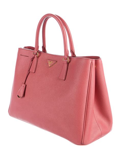 prada large saffiano cuir tote|prada saffiano lux tote small.